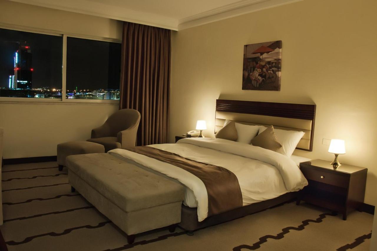 Carnival Hotel Amman Exterior photo
