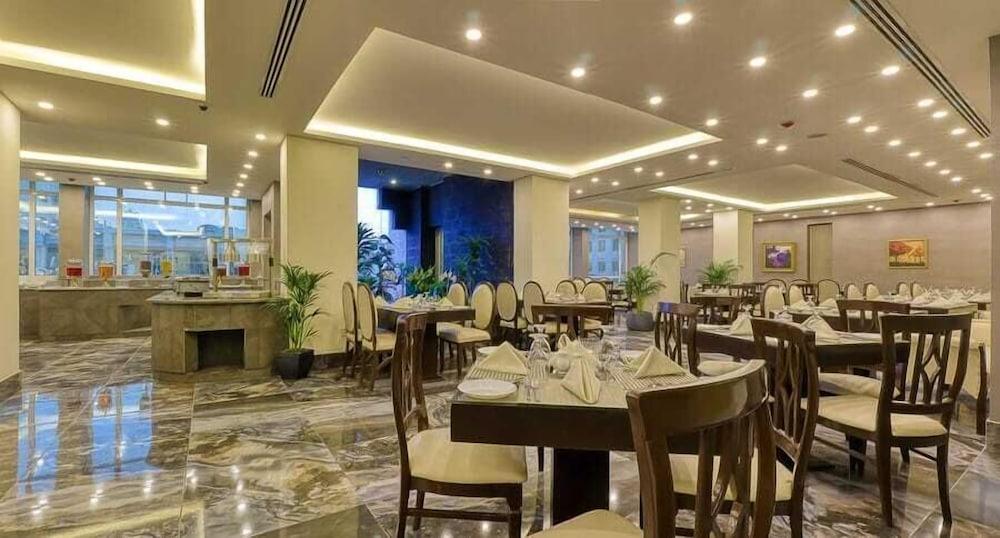 Carnival Hotel Amman Exterior photo